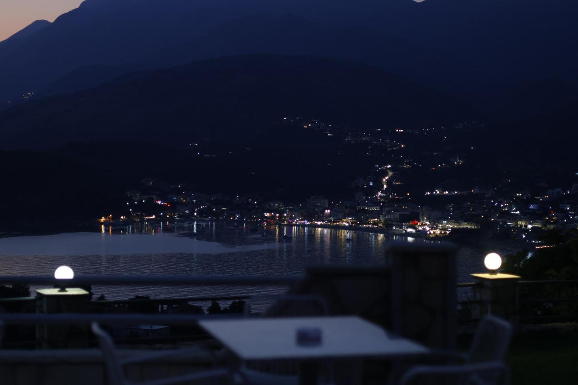 Sunset Serenity Himare Bagian luar foto